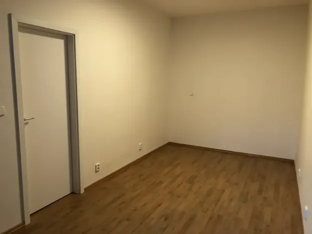 Pronájem bytu 2+kk, Praha - Záběhlice, Nad Chaloupkami, 62 m2