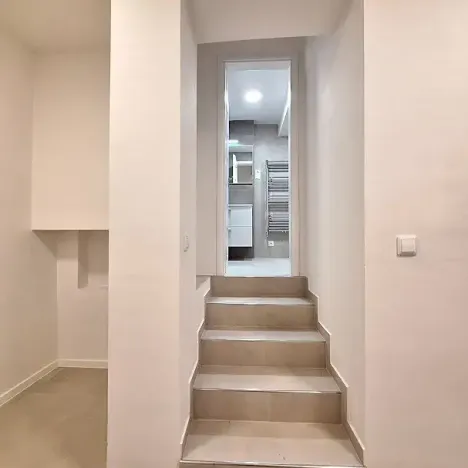 Pronájem bytu 3+1, Praha - Břevnov, Bělohorská, 70 m2