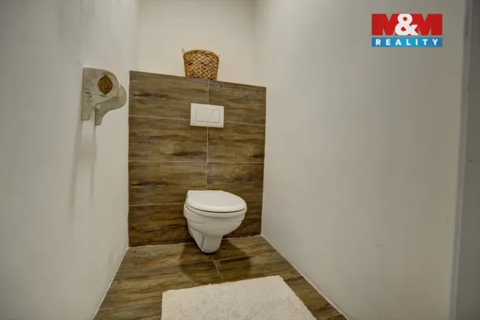 Prodej činžovního domu, Hostinné, Horská, 408 m2