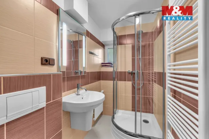 Prodej rodinného domu, Vysoké nad Jizerou, Staroveská, 181 m2