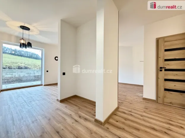 Prodej rodinného domu, Velká Jesenice, 160 m2