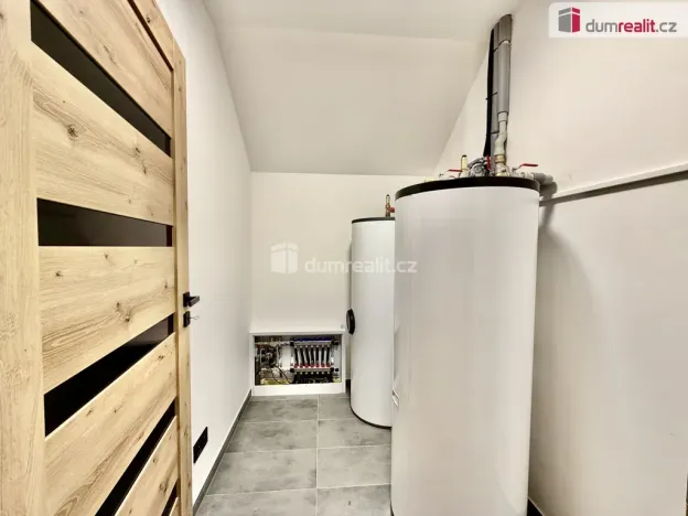 Prodej rodinného domu, Velká Jesenice, 160 m2