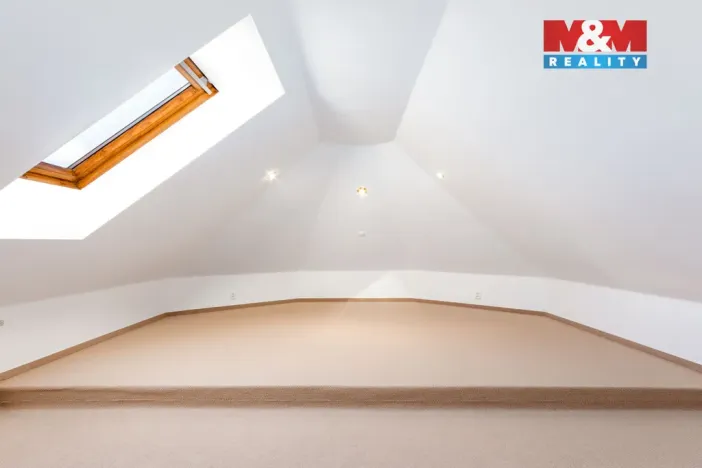 Prodej bytu 5+kk, Opava - Předměstí, Komenského, 180 m2