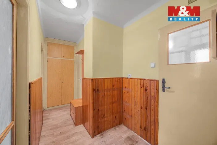 Prodej bytu 3+1, Čerčany, Družstevní, 58 m2