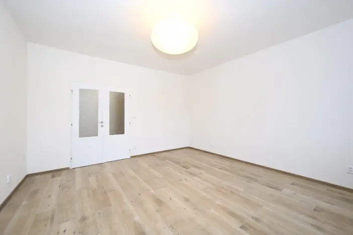 Pronájem bytu 2+kk, Praha - Smíchov, Kroftova, 58 m2