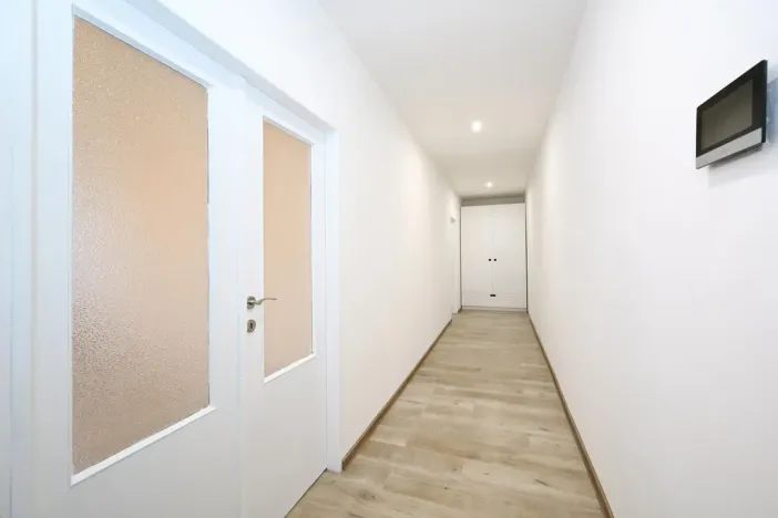 Pronájem bytu 2+kk, Praha - Smíchov, Kroftova, 58 m2