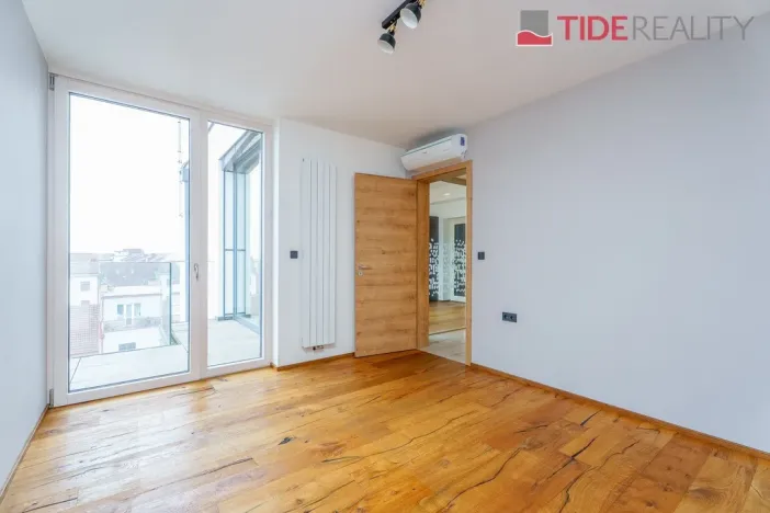 Pronájem bytu 5+kk, Praha, Belgická, 259 m2