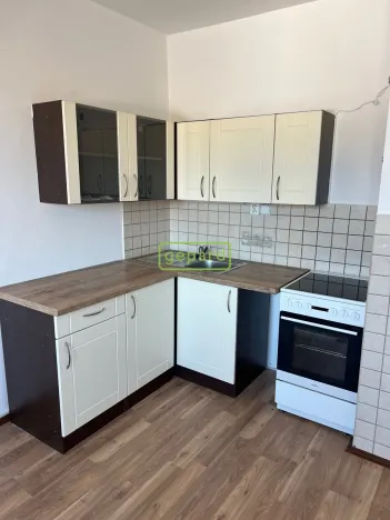 Pronájem bytu 2+kk, Jablonec nad Nisou, Skelná, 41 m2