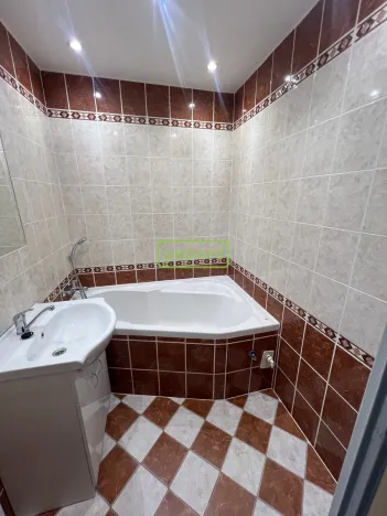 Pronájem bytu 2+kk, Jablonec nad Nisou, Skelná, 41 m2