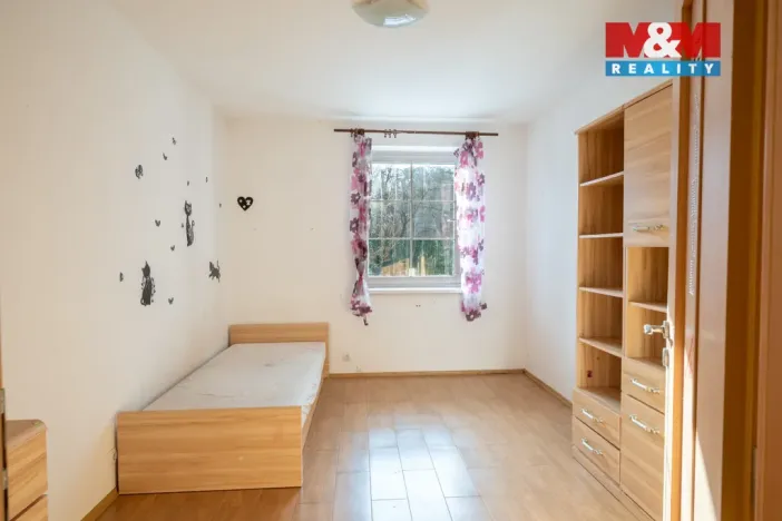 Prodej rodinného domu, Mokrovraty, 375 m2