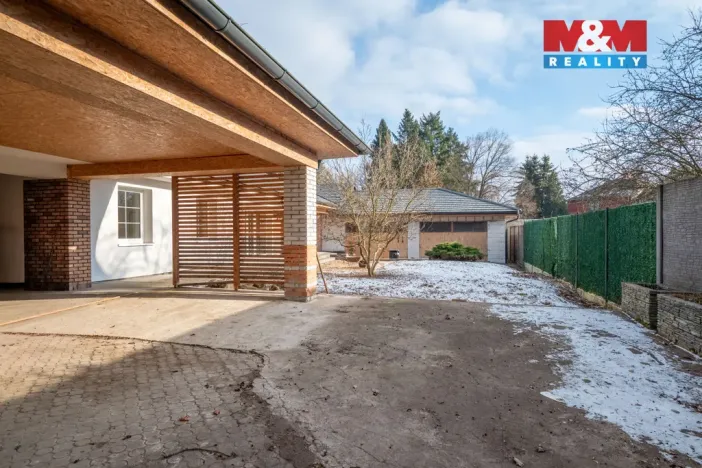 Prodej rodinného domu, Mokrovraty, 375 m2