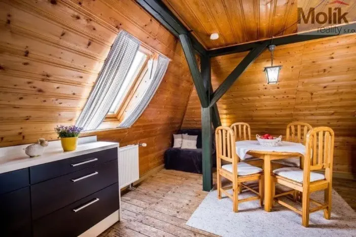 Prodej vícegeneračního domu, Jonsdorf, 320 m2