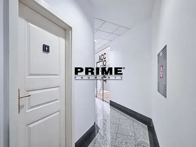 Pronájem kanceláře, Praha - Nové Město, Soukenická, 212 m2