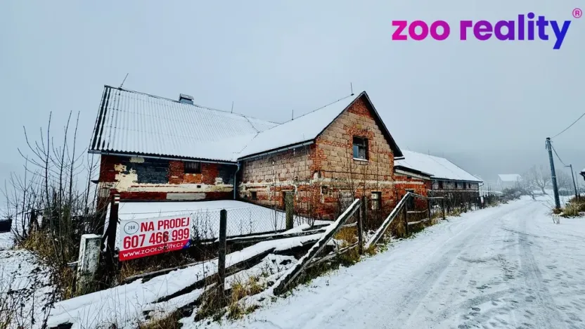 Prodej zemědělského objektu, Lomnice nad Popelkou, 850 m2