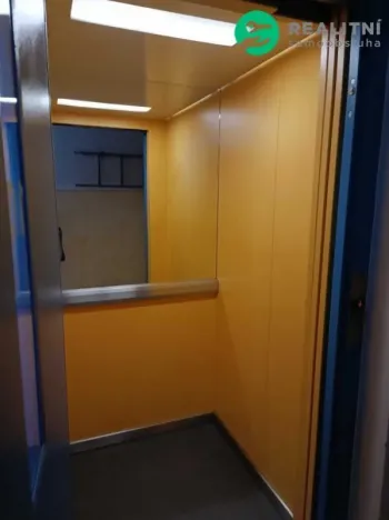 Prodej bytu 3+1, Tanvald, Radniční, 74 m2