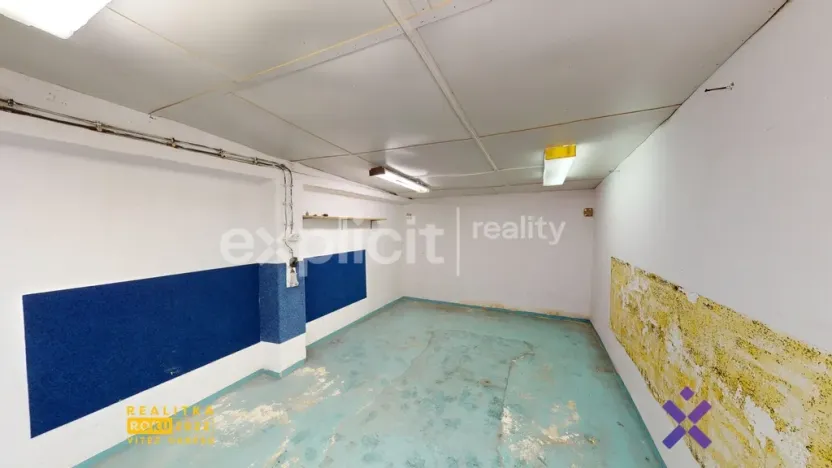 Pronájem garáže, Zlín, Burešov, 18 m2