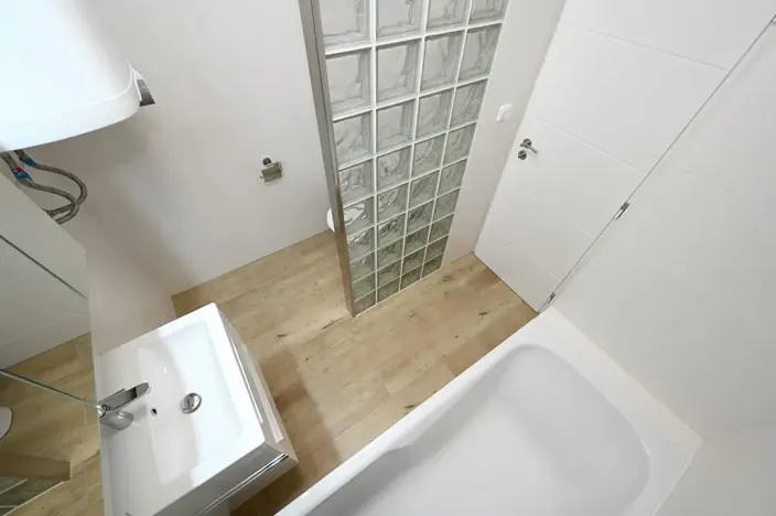 Pronájem bytu 2+kk, Praha - Smíchov, Kroftova, 58 m2