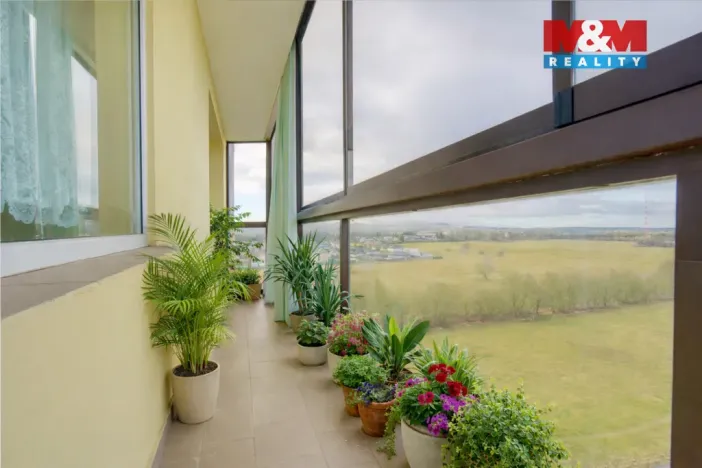 Prodej bytu 2+1, Karlovy Vary - Stará Role, Dvořákova, 58 m2