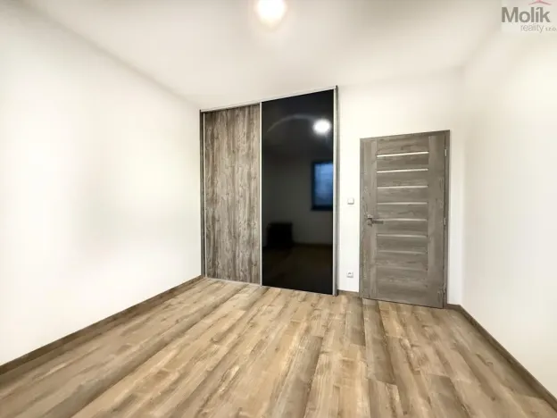 Pronájem rodinného domu, Dubí, Zahradní, 114 m2