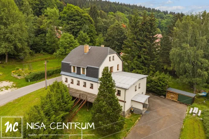 Prodej rodinného domu, Janov nad Nisou, 412 m2