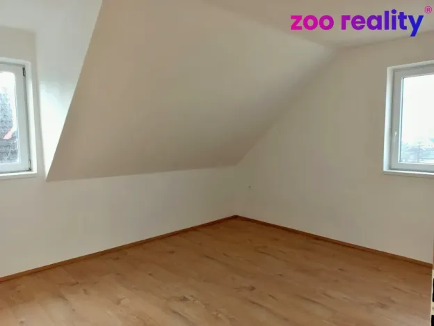 Pronájem bytu 3+kk, Křemže, Náměstí, 76 m2