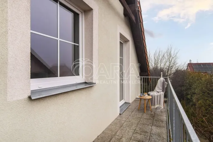 Prodej bytu 3+kk, Holubice - Kozinec, Javorová, 83 m2