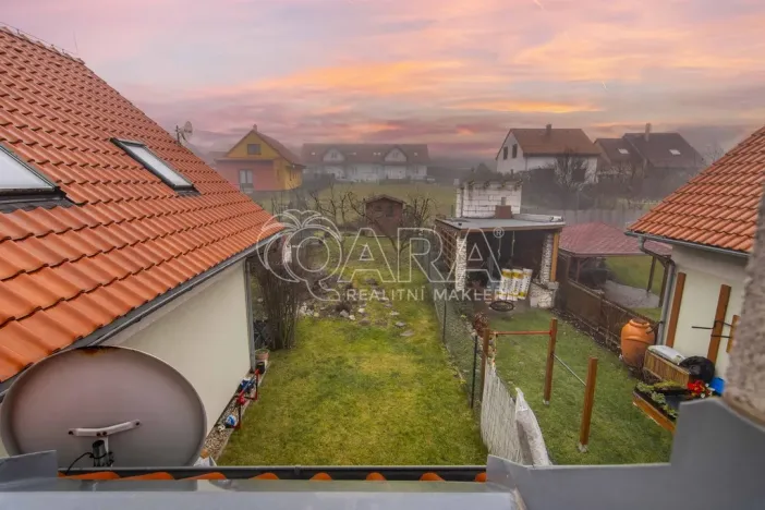 Prodej bytu 3+kk, Holubice - Kozinec, Javorová, 83 m2