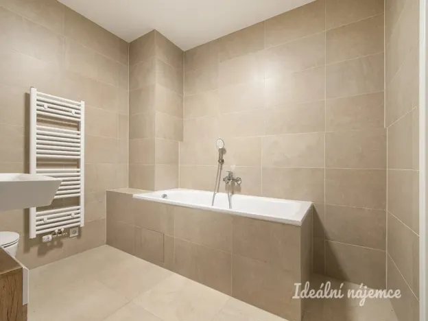 Pronájem bytu 2+kk, Praha - Žižkov, Dagmar Burešové, 62 m2