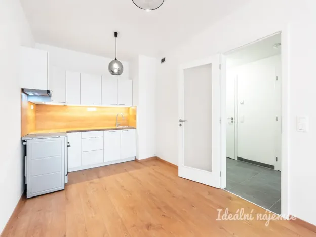 Pronájem bytu 2+kk, Praha - Michle, U plynárny, 53 m2