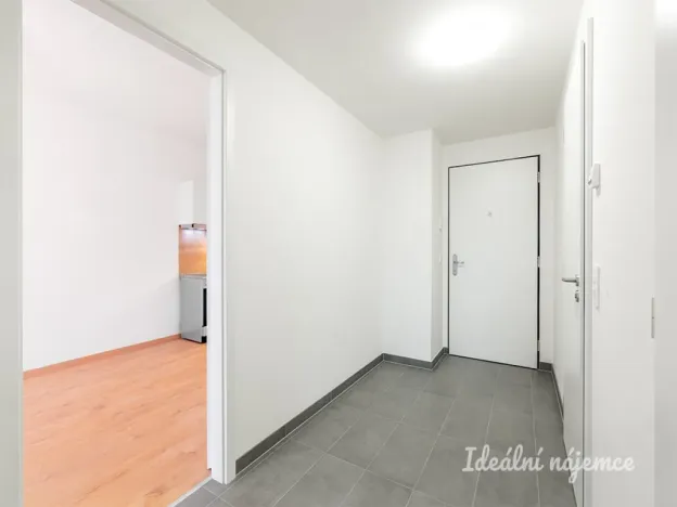 Pronájem bytu 2+kk, Praha - Michle, U plynárny, 53 m2