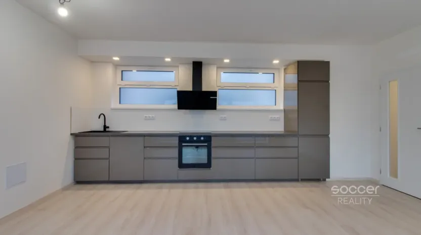 Pronájem bytu 2+kk, Přezletice, Pod Zahrady, 65 m2