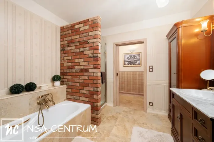 Prodej rodinného domu, Radimovice, 190 m2