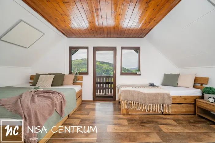 Prodej rodinného domu, Jiřetín pod Bukovou, 150 m2