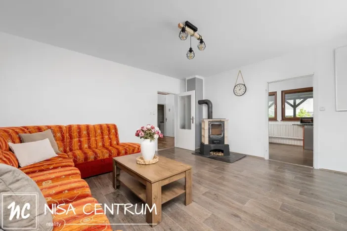 Prodej rodinného domu, Jiřetín pod Bukovou, 150 m2