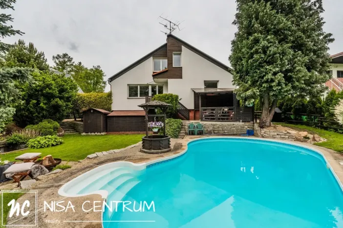 Prodej rodinného domu, Stráž nad Nisou, 270 m2