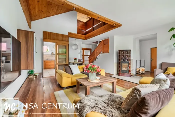 Prodej rodinného domu, Stráž nad Nisou, 270 m2