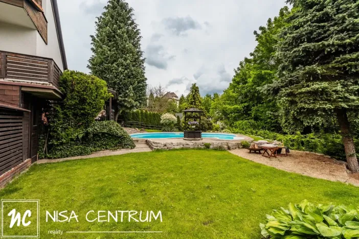 Prodej rodinného domu, Stráž nad Nisou, 270 m2