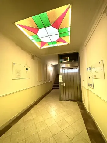 Prodej bytu 4+1, Karlovy Vary, Vřídelní, 160 m2