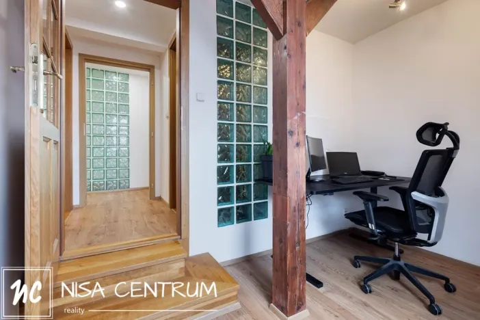 Prodej atypického bytu, Praha - Vinohrady, Vozová, 260 m2