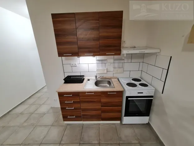 Pronájem bytu 1+kk, Příbram, Jana Drdy, 30 m2