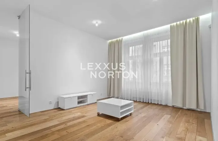 Pronájem bytu 3+kk, Praha - Vinohrady, Laubova, 109 m2