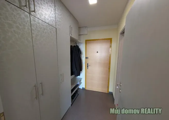 Pronájem bytu 2+kk, Praha - Chodov, Nad Opatovem, 41 m2
