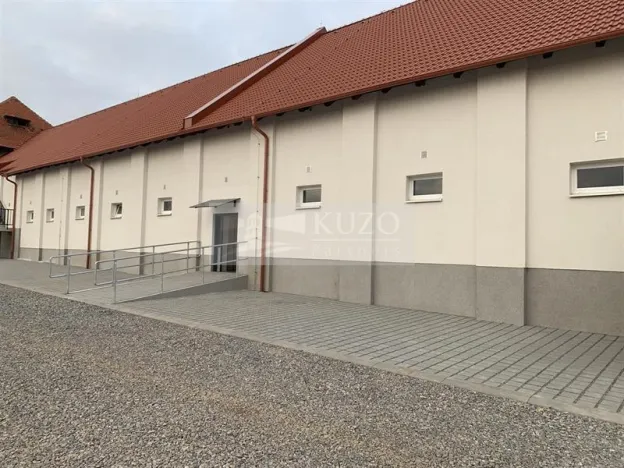 Pronájem skladu, Dobříč, 5 m2