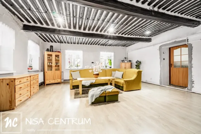 Prodej rodinného domu, Poniklá, 285 m2