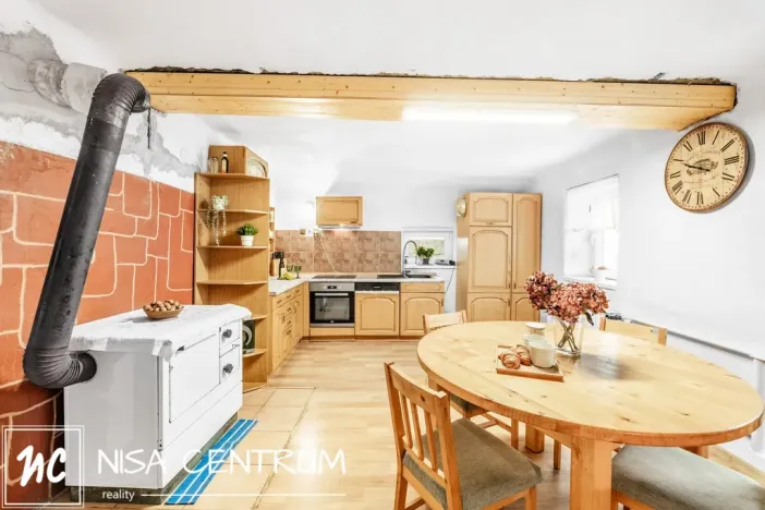 Prodej rodinného domu, Poniklá, 285 m2