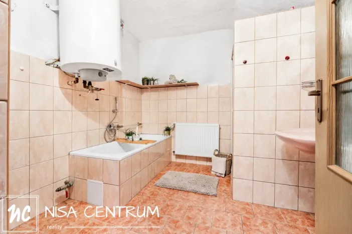 Prodej rodinného domu, Poniklá, 285 m2