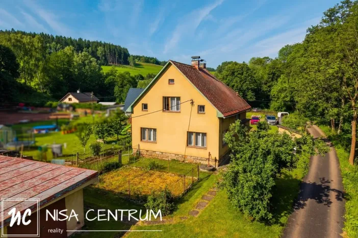 Prodej rodinného domu, Stará Paka - Roškopov, 220 m2