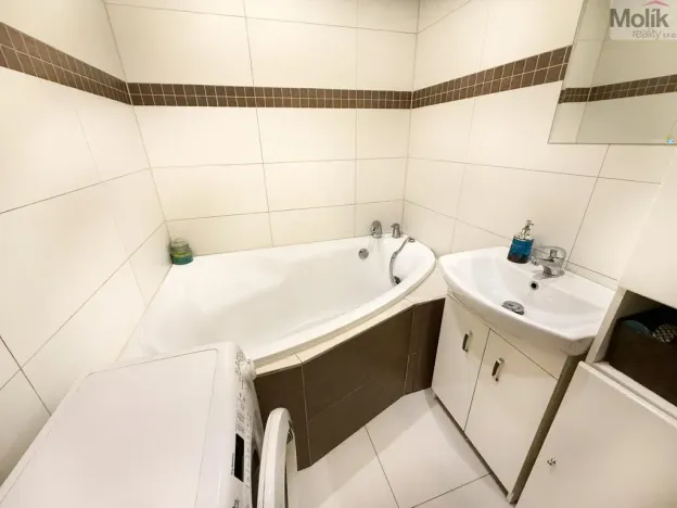 Prodej bytu 3+1, Teplice - Trnovany, Scheinerova, 77 m2