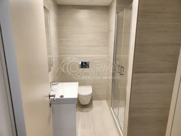 Pronájem bytu 1+kk, Praha - Záběhlice, Klapálkova, 32 m2