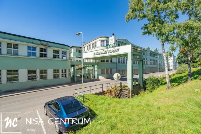 Pronájem výrobních prostor, Hostinné, 6000 m2